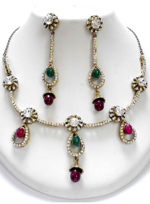 Victorian Jewelry Set